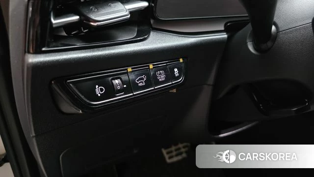 Kia Di Ol Nu Niro 2022 Белый из Кореи, фото 5