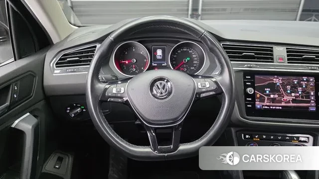 Volkswagen Tiguan second Generation 2020 Синий из Кореи, фото 5