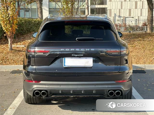Porsche Cayenne 2022 Черный из Китая, фото 5