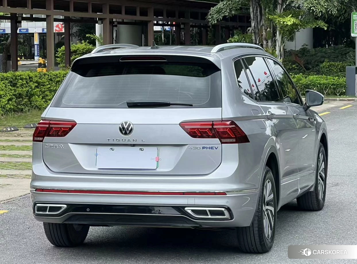 Volkswagen Tiguan L PHEV 2021 Серебристо-серый из Китая, фото 5