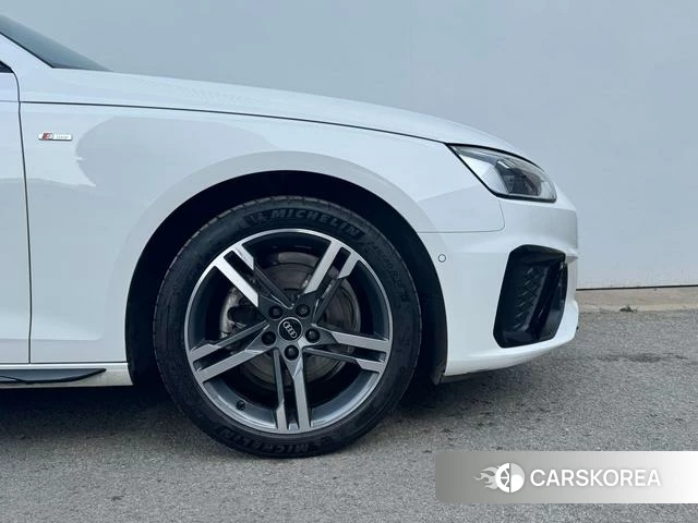 Audi A4L 2022 Белый из Китая, фото 5