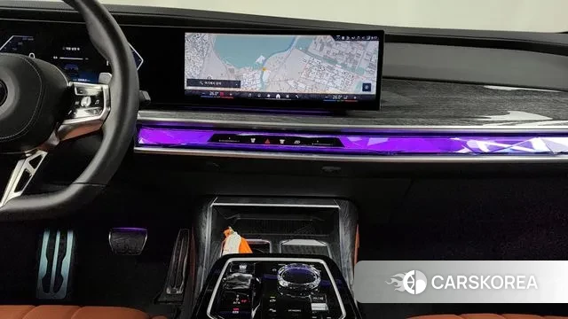 BMW 7 Series (G70) 2024 Черный из Кореи, фото 5