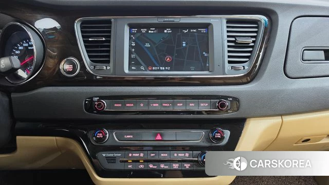 Kia The New Carnival 2018 Белый из Кореи, фото 5