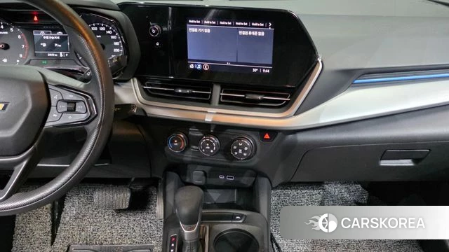 Chevrolet (GM Daewoo) Trax Crossover 2024 Белый из Кореи, фото 5