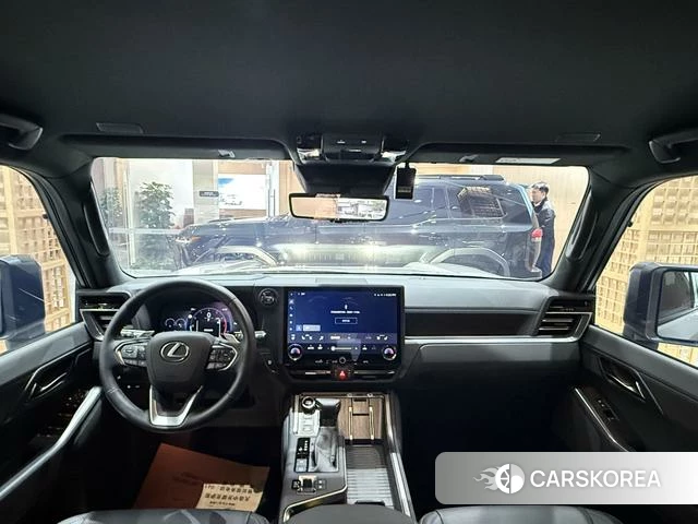 Lexus GX 2025 Темно-серый из Китая, фото 5
