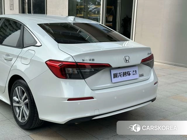 Honda Civic 2024 Белый из Китая, фото 5