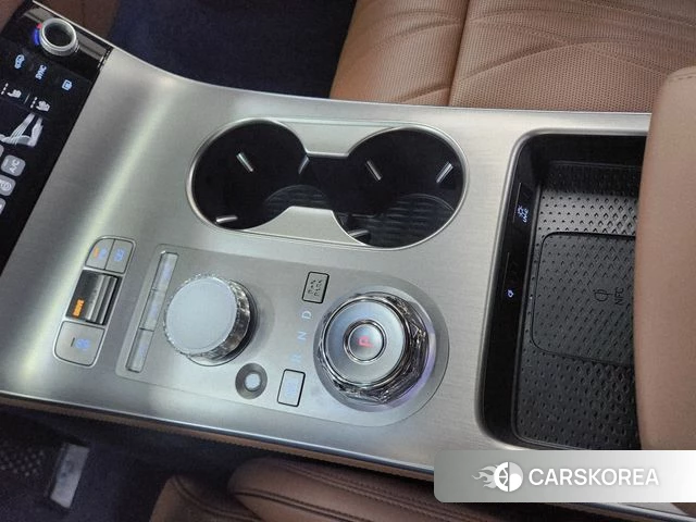 Genesis GV70 2025 Белый из Кореи, фото 5