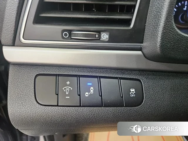 Hyundai Avante AD 2018 Серый из Кореи, фото 5