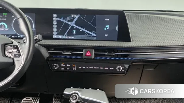 Kia EV6 2023 Серебряный из Кореи, фото 5