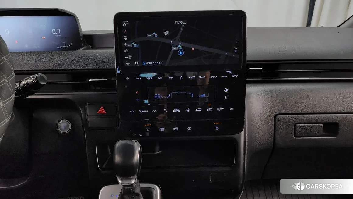 Hyundai Staria 2022 Серебряный из Кореи, фото 5