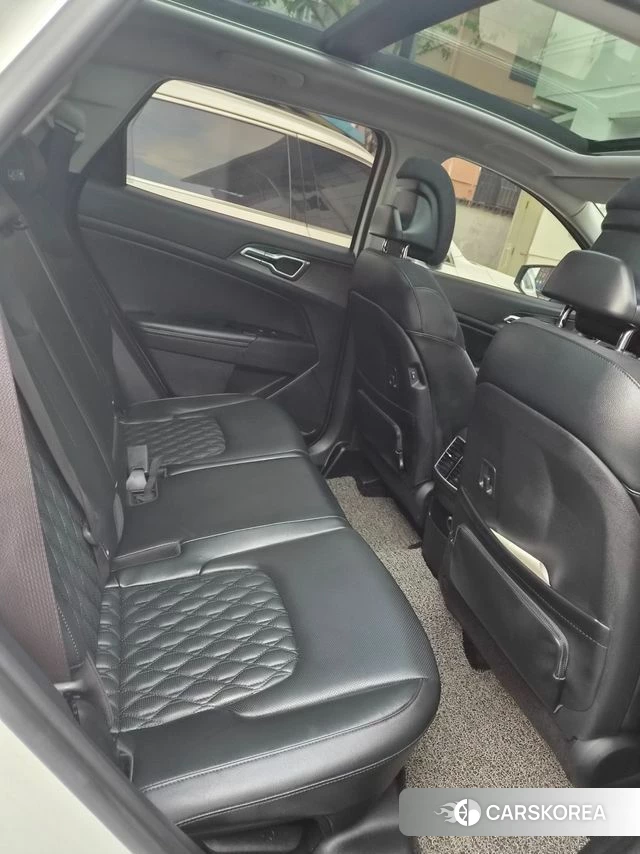 Kia Sportage 5th Generation 2022 Белый из Кореи, фото 5