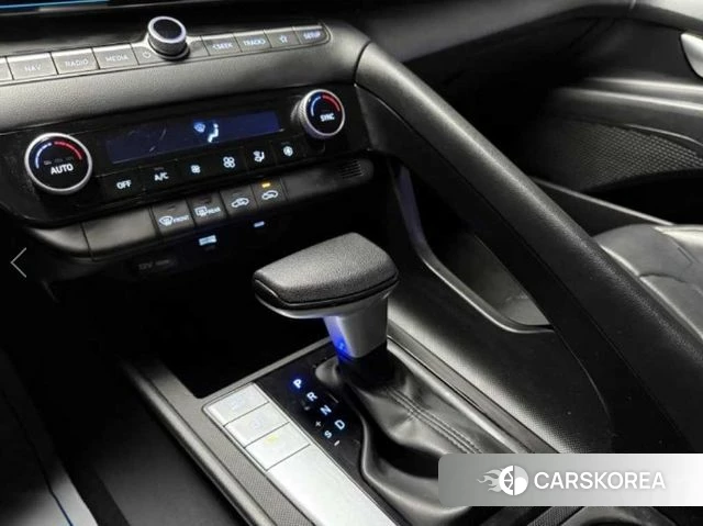 Hyundai The New Avante (CN7) 2023 Белый из Кореи, фото 5