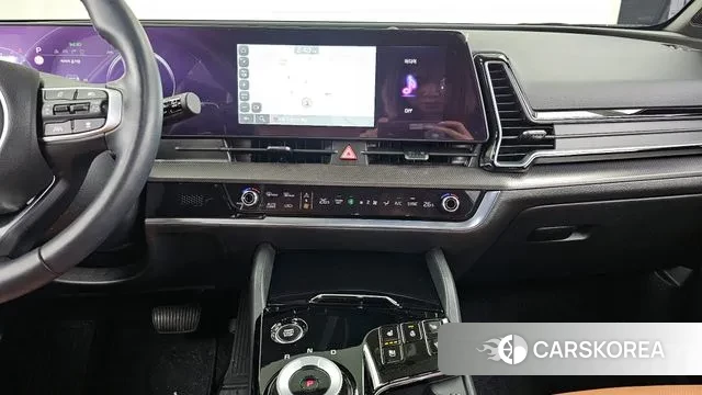 Kia Sportage 5th Generation Hybrid 2024 Черный из Кореи, фото 5