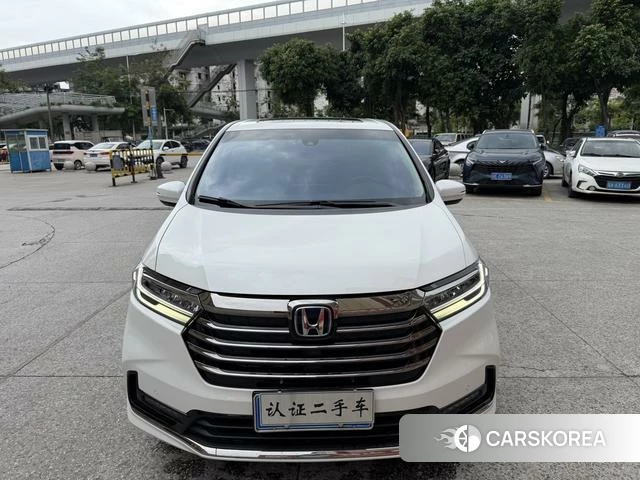 Honda Odyssey 2022 Белый из Китая, фото 5