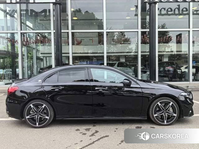 Mercedes-Benz Class A AMG 2025 Черный из Китая, фото 5