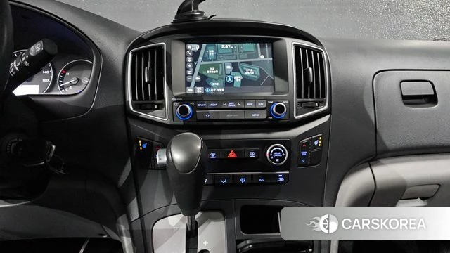 Hyundai The New Grand Starex 2018 Серебристо-серый из Кореи, фото 5