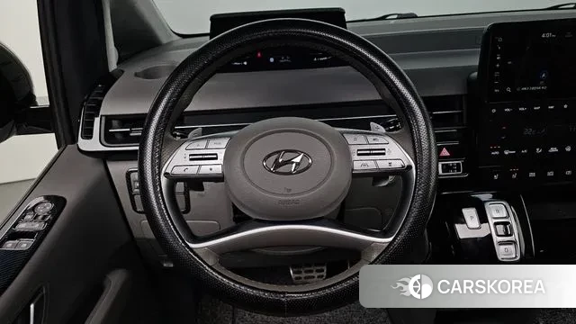 Hyundai Staria 2022 Белый из Кореи, фото 5
