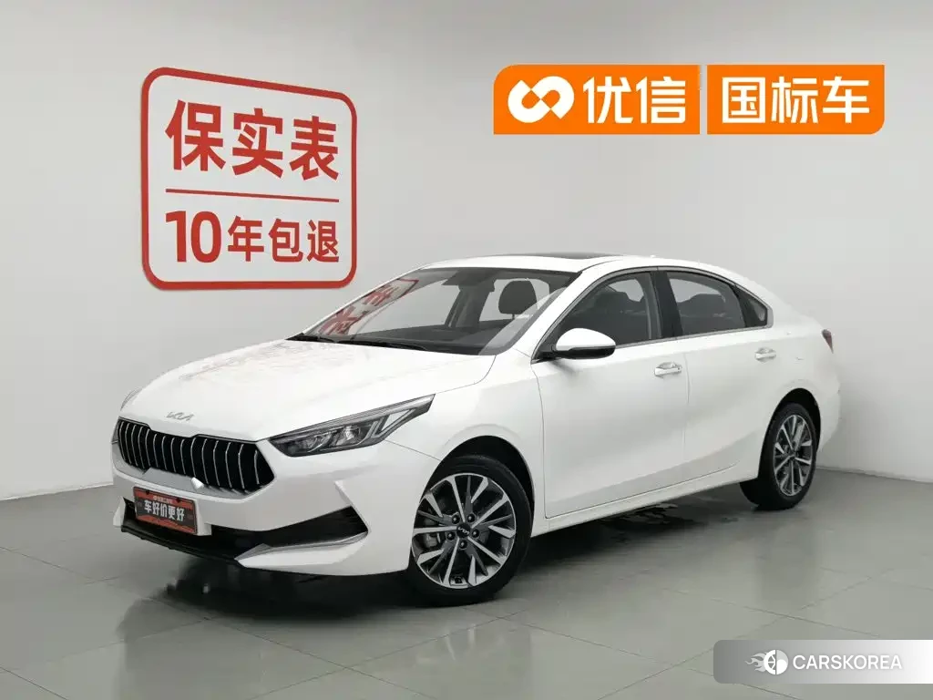 Kia K3 2022 Белый из Китая, фото 5