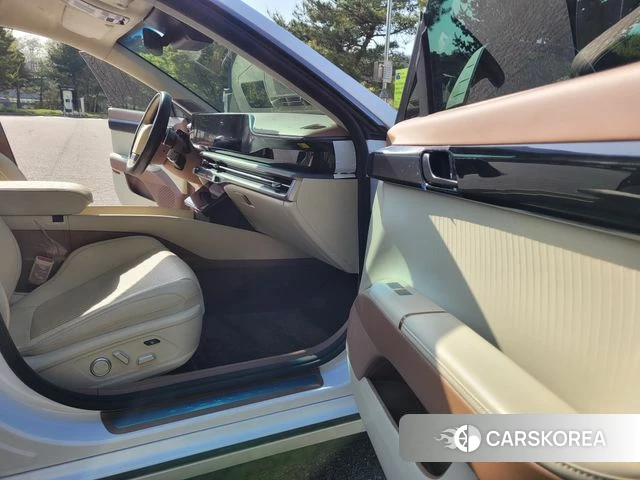 Hyundai Grandeur (GN7) id 3992874 из Кореи 5