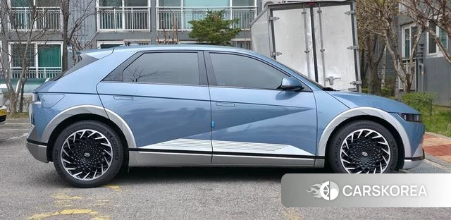 Hyundai Ionic 5 2021 Небесно-голубой из Кореи, фото 5
