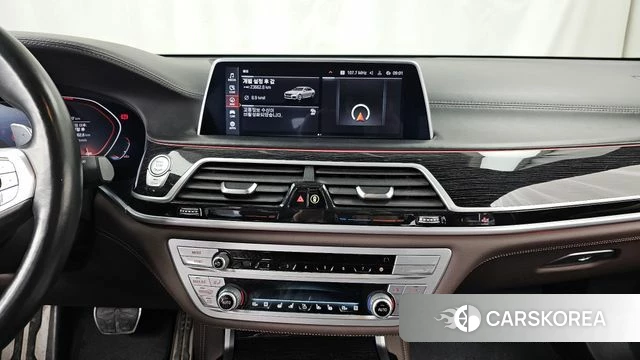 BMW 7 Series (G11) 2020 Серебряный из Кореи, фото 5