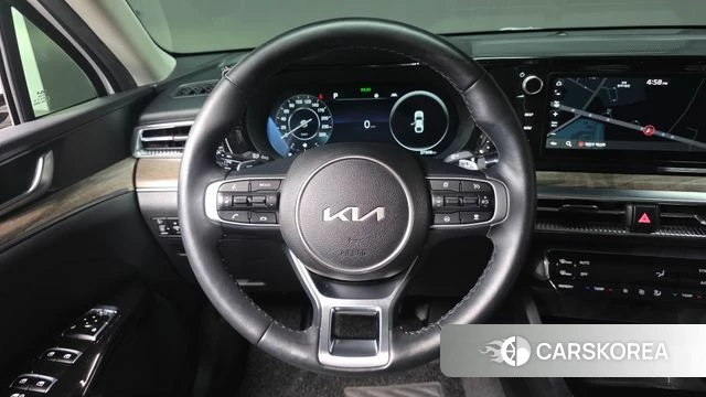 Kia K5 3rd generation 2022 Белый из Кореи, фото 5