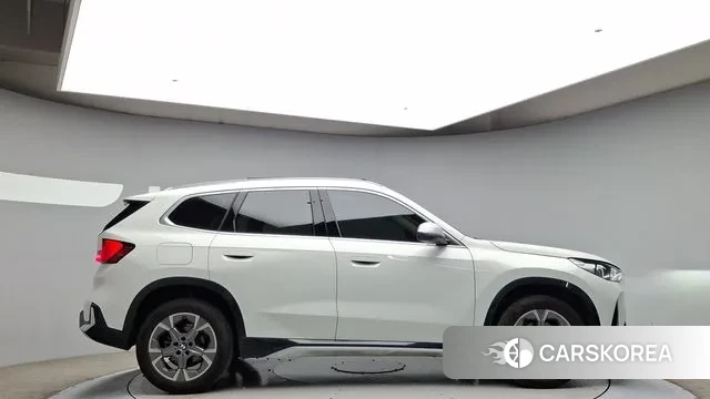 BMW X1 (U11) 2024 Белый из Кореи, фото 5