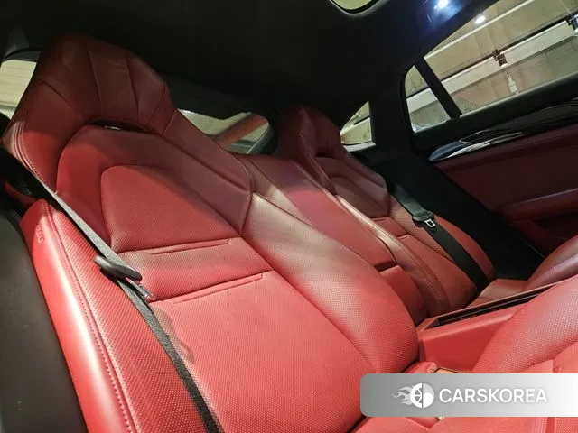 Porsche Panamera (971) id 3488384 из Кореи 5