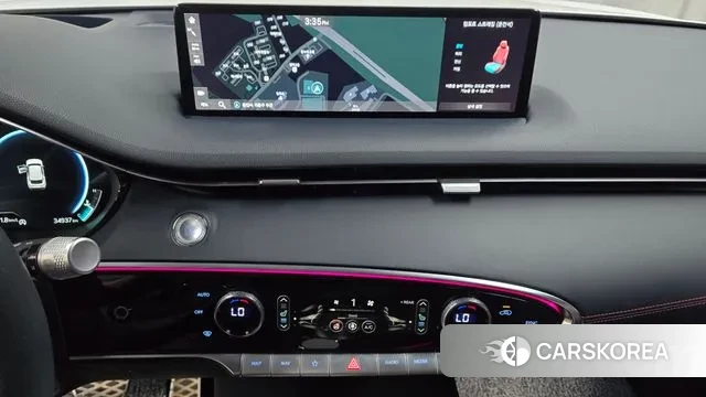 Genesis GV70 2022 Белый из Кореи, фото 5