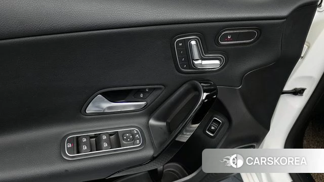 Mercedes-Benz A-Class W177 2020 Белый из Кореи, фото 5