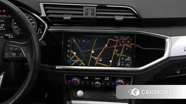 Audi Q3 (F3) 2020 Белый из Кореи, фото 5