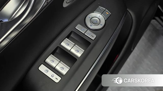Genesis Electrified GV70 2022 Черный из Кореи, фото 5