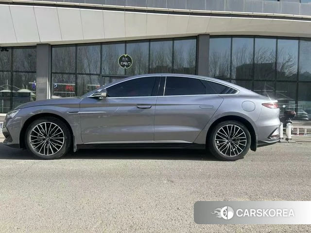 BYD Han DM 2022 Темно-серый из Китая, фото 5