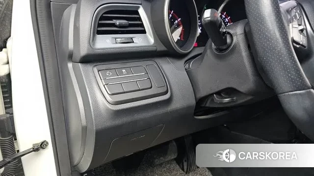 Ssangyong Tivoli Armor 2018 Белый из Кореи, фото 5