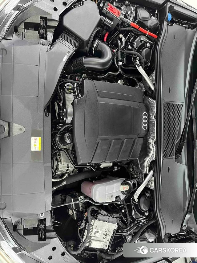 Audi A6L 2022 Черный из Китая, фото 5
