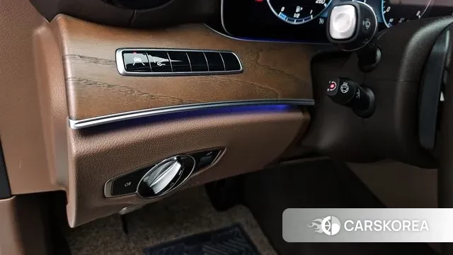 Mercedes-Benz E-Class W213 2018 Белый из Кореи, фото 5