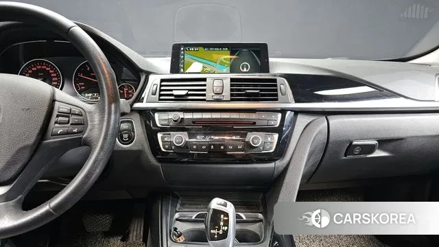 BMW 3 Series (F30) 2018 Черный из Кореи, фото 5