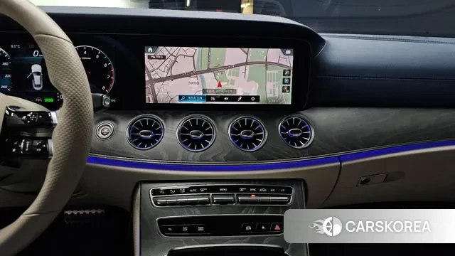 Mercedes-Benz E-Class W213 2021 Белый из Кореи, фото 5