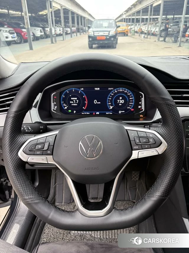 Volkswagen Magotan 2022 Черный из Китая, фото 5