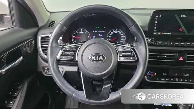 Kia Seltos 2021 Белый из Кореи, фото 5