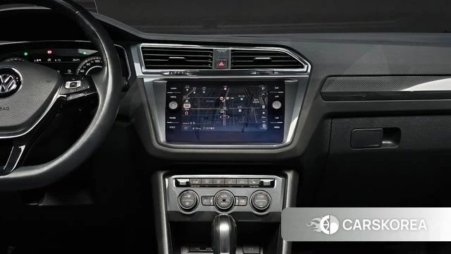 Volkswagen Tiguan second Generation 2018 Серый из Кореи, фото 5