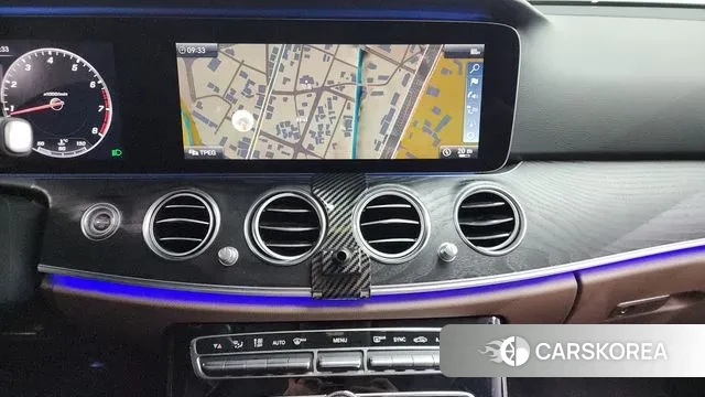 Mercedes-Benz E-Class W213 2018 Белый из Кореи, фото 5