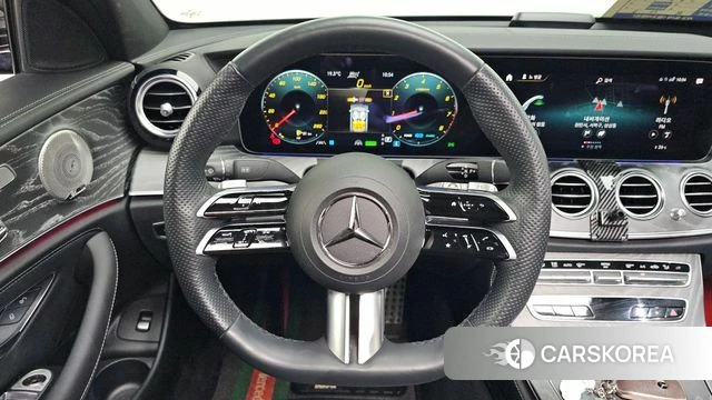 Mercedes-Benz E-Class W213 2023 Серый из Кореи, фото 5