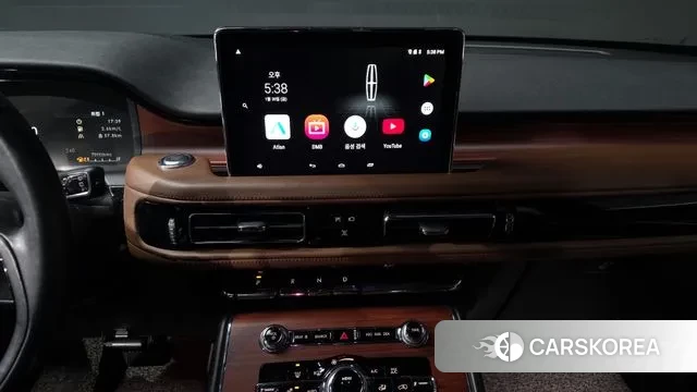 Lincoln Aviator 2nd generation 2022 Белый из Кореи, фото 5