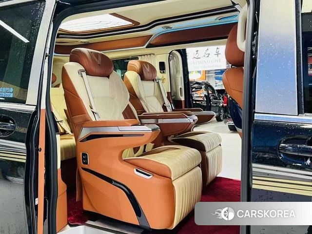 Mercedes-Benz V-class 2023 Черный из Китая, фото 5