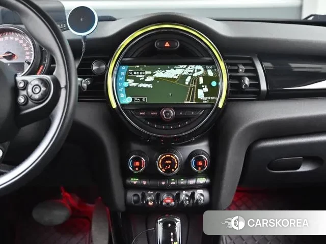 Mini Cooper D 2019 Черный из Кореи, фото 5