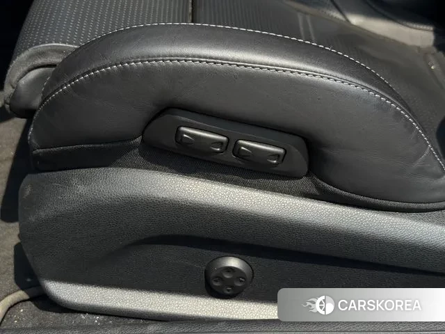 Mercedes-Benz C-Class W205 2021 Черный из Кореи, фото 5