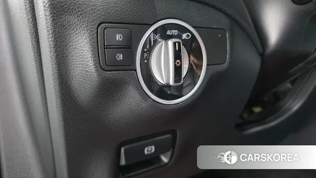 Mercedes-Benz GLA-Class X156 2018 Белый из Кореи, фото 5