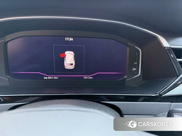 Volkswagen CC 2022 Темно-серый из Китая, фото 5