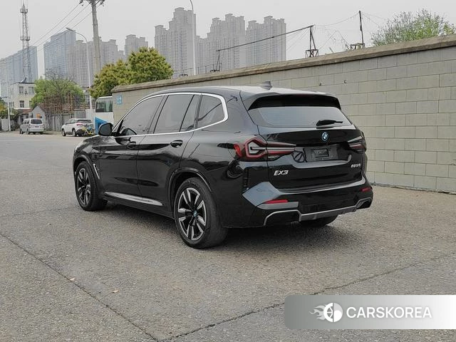BMW iX3 2024 Черный из Китая, фото 5